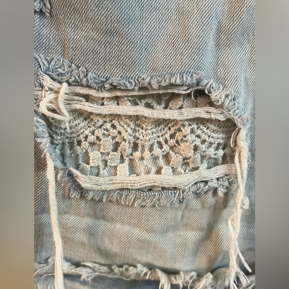 Light Washed Denim Ripped Shorts - Picture 4 of 6